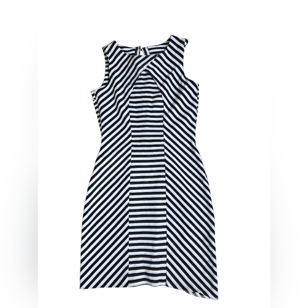Sleeveless Black & White Striped Mini Dress Keyhole Back Size S
